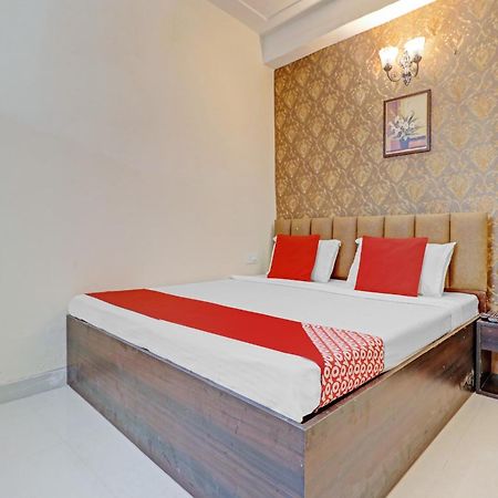 Hotel O Sky View Ludhiana Esterno foto