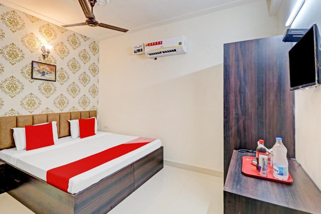 Hotel O Sky View Ludhiana Esterno foto