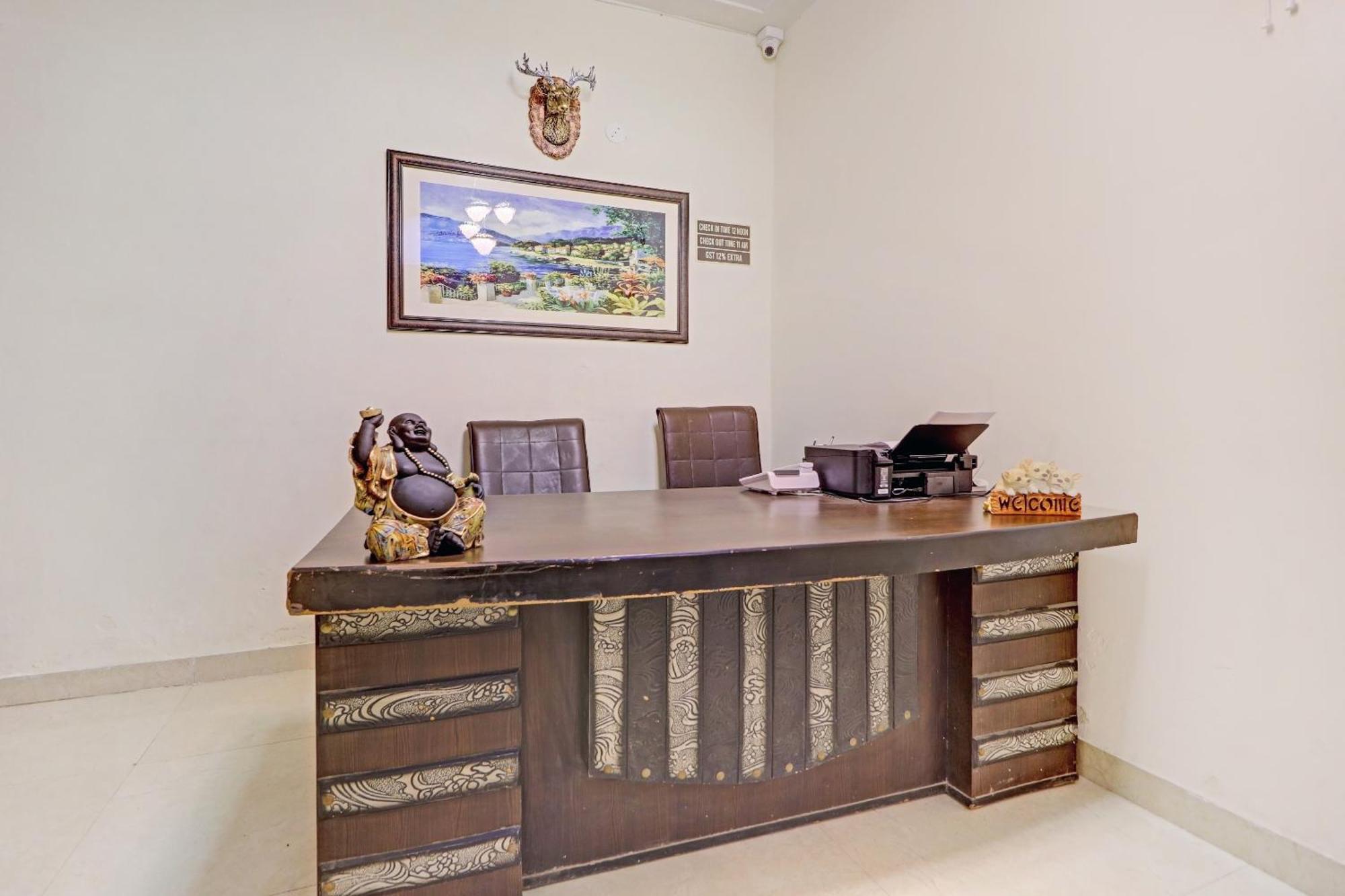 Hotel O Sky View Ludhiana Esterno foto